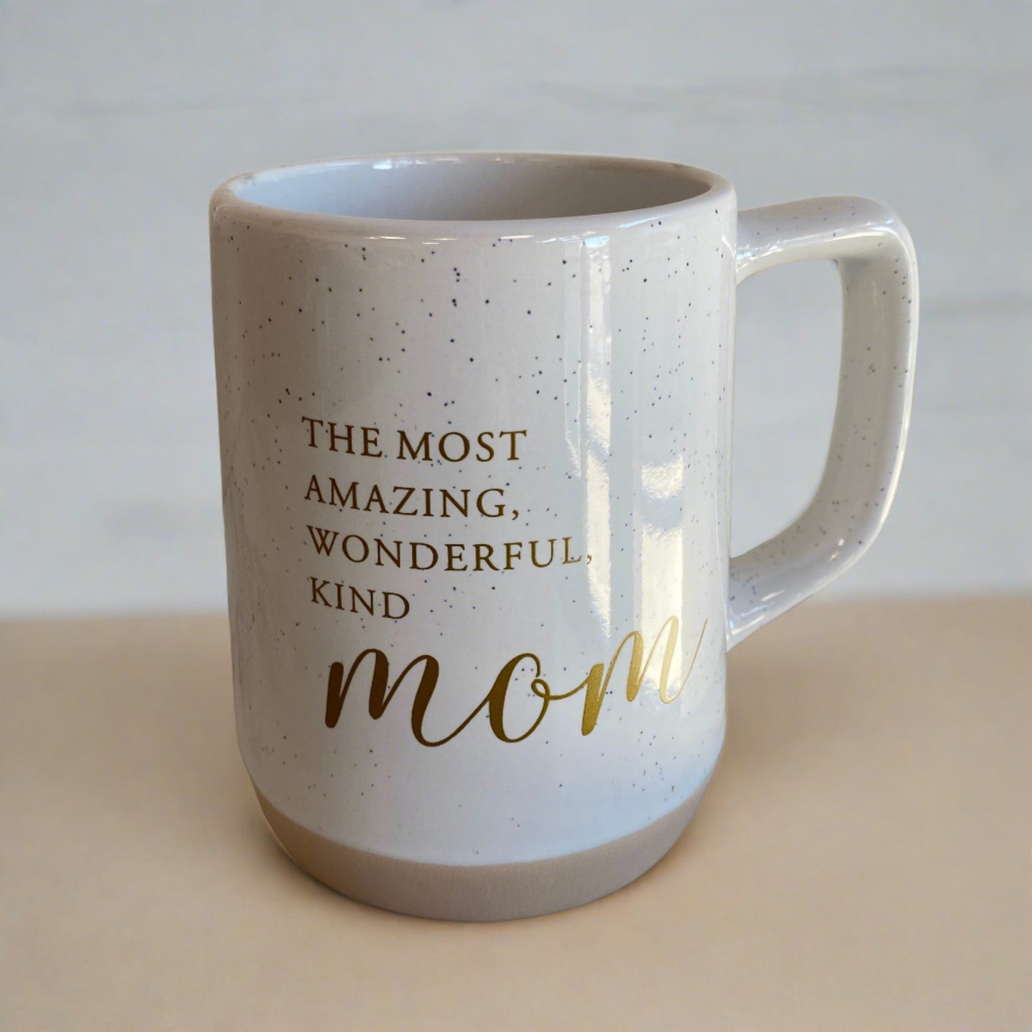 AMAZING MOM mug