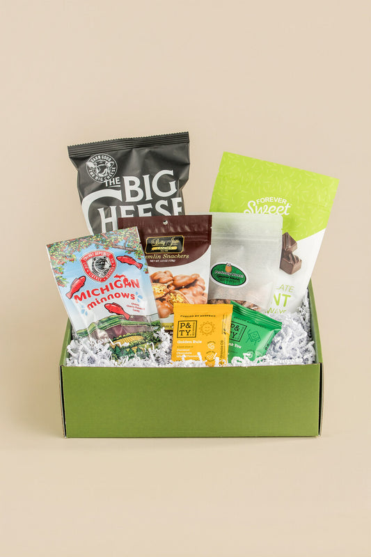 Midwest Best Treats Gift Box - Medium