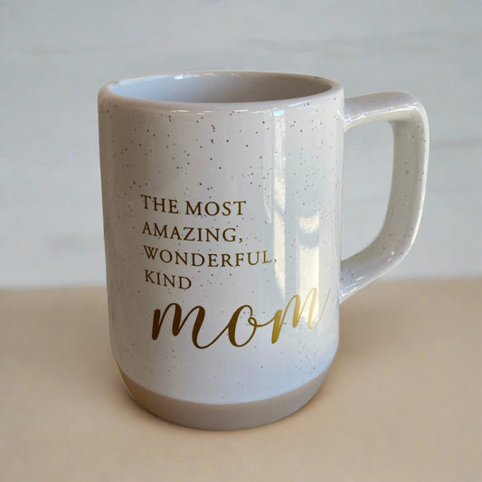 AMAZING MOM mug